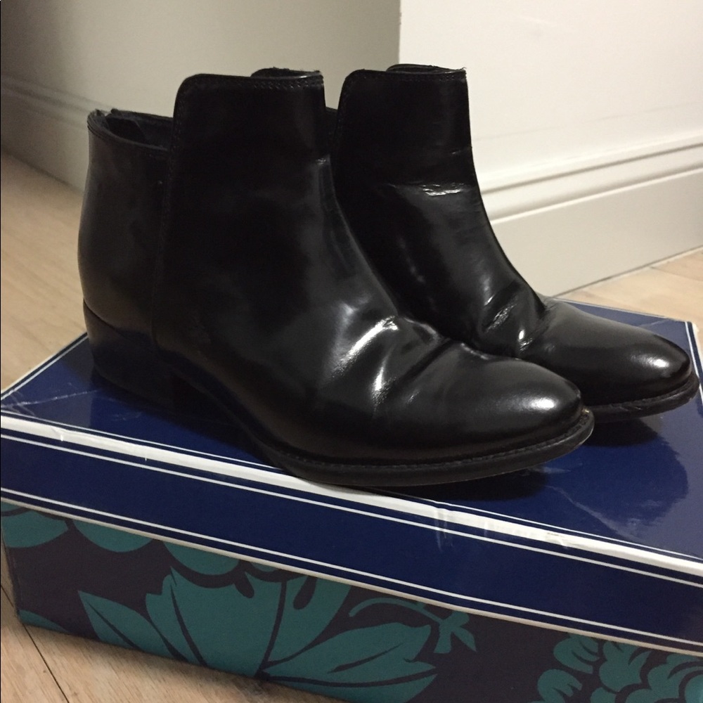Seychelles Box Leather Black Boots - WORN ONCE